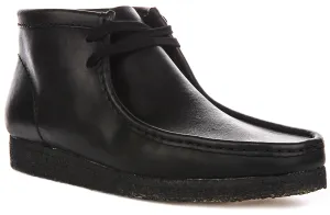 Clarks Originals Wallabee Boots In Black For Men