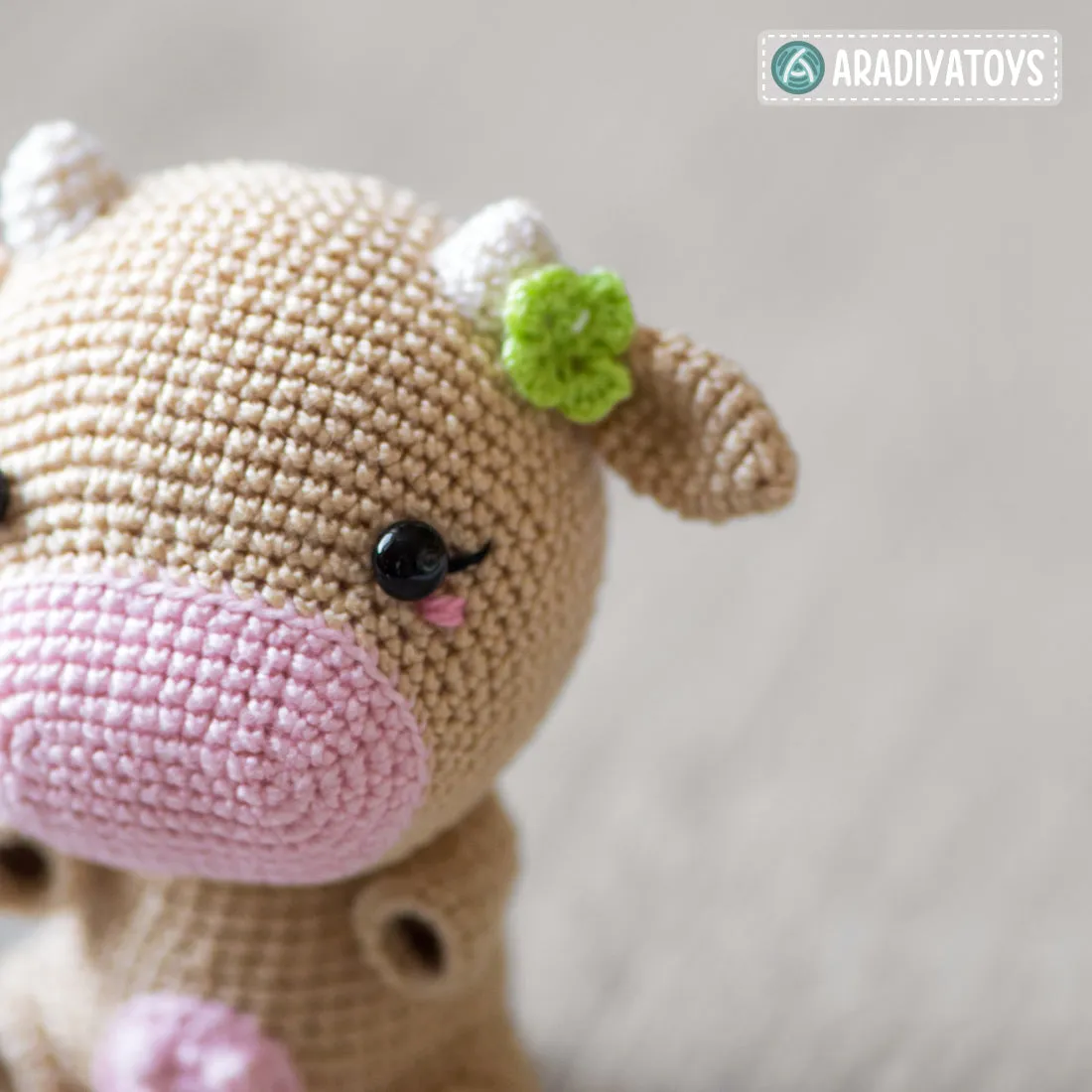 Crochet Pattern of Cow Mia from "AradiyaToys Design" (Amigurumi tutorial PDF file) / cute cow crochet pattern by AradiyaToys