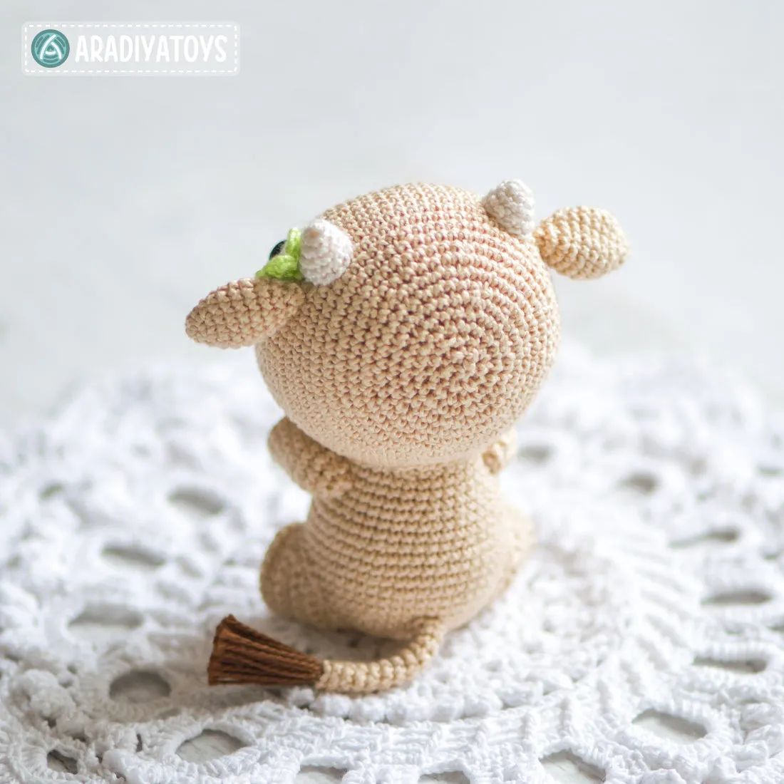 Crochet Pattern of Cow Mia from "AradiyaToys Design" (Amigurumi tutorial PDF file) / cute cow crochet pattern by AradiyaToys