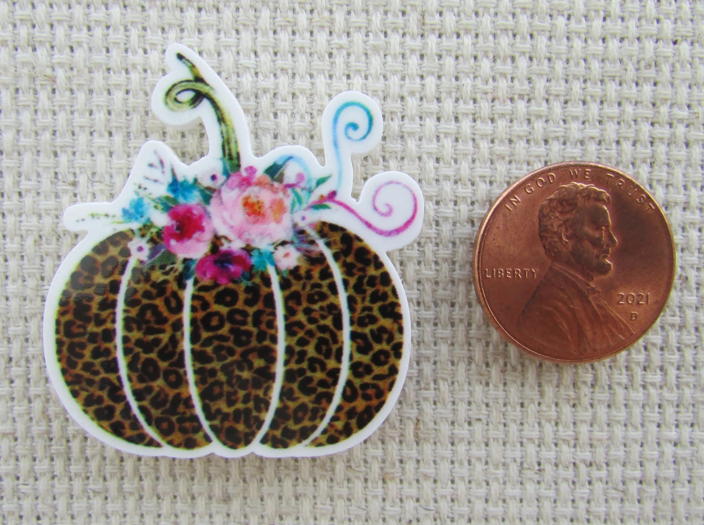 Festive Animal Print Pumpkin Needle Minder, Cover Minder, Magnet