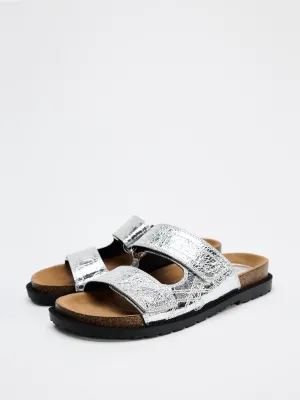 Flat metallic-effect slider sandals