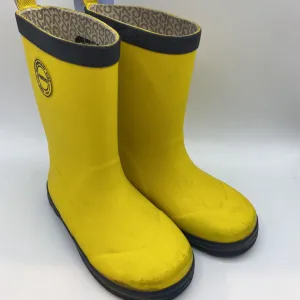 Size 11: Reima Yellow/Navy Trim Rain Boots