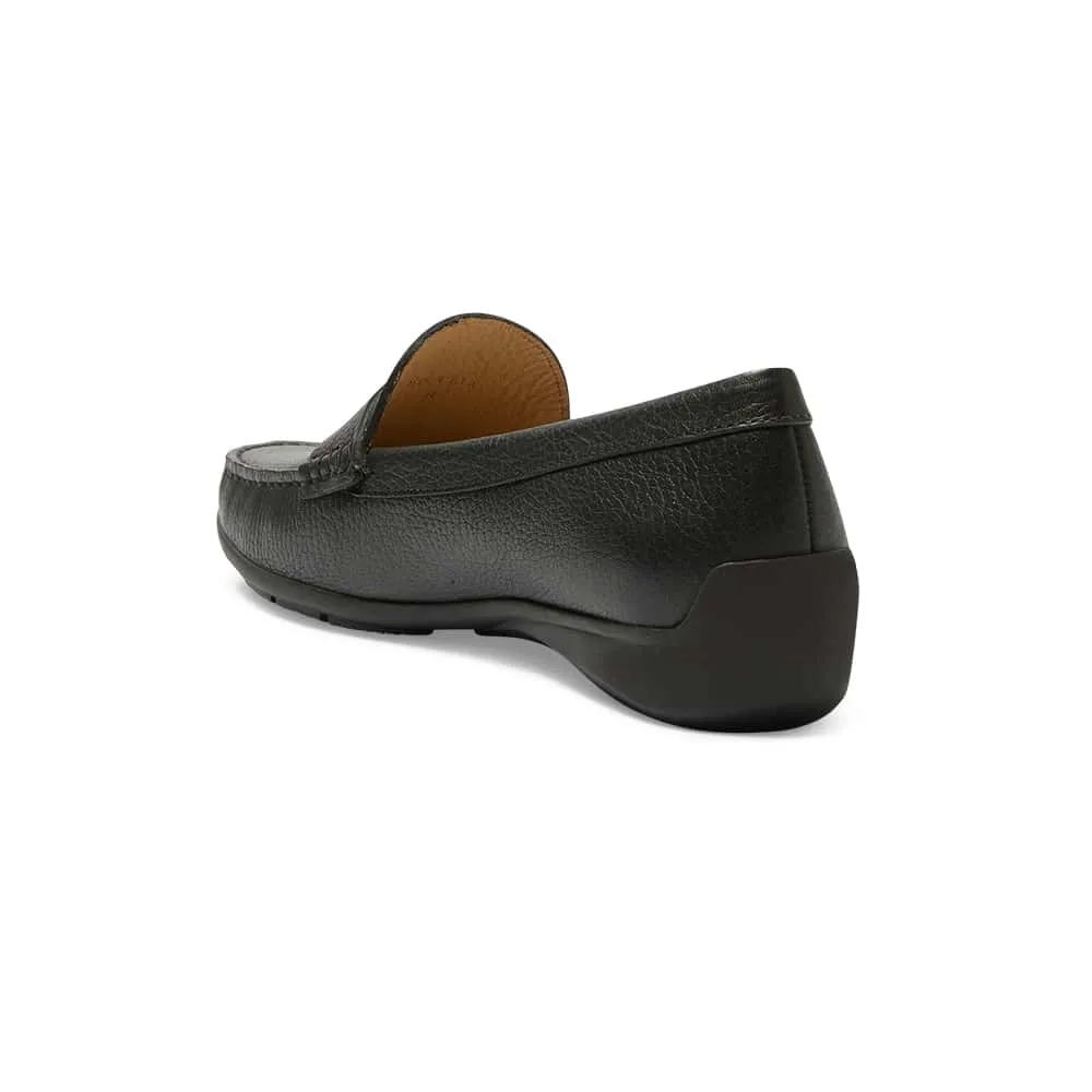 Travis Loafer in Black Leather