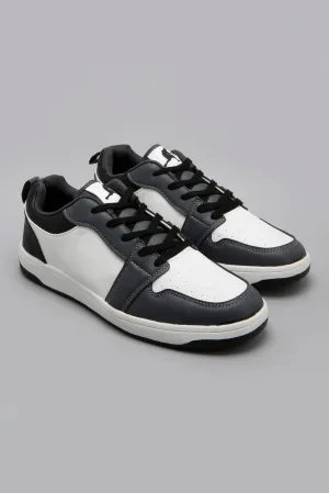 White/Black Skate Shoe